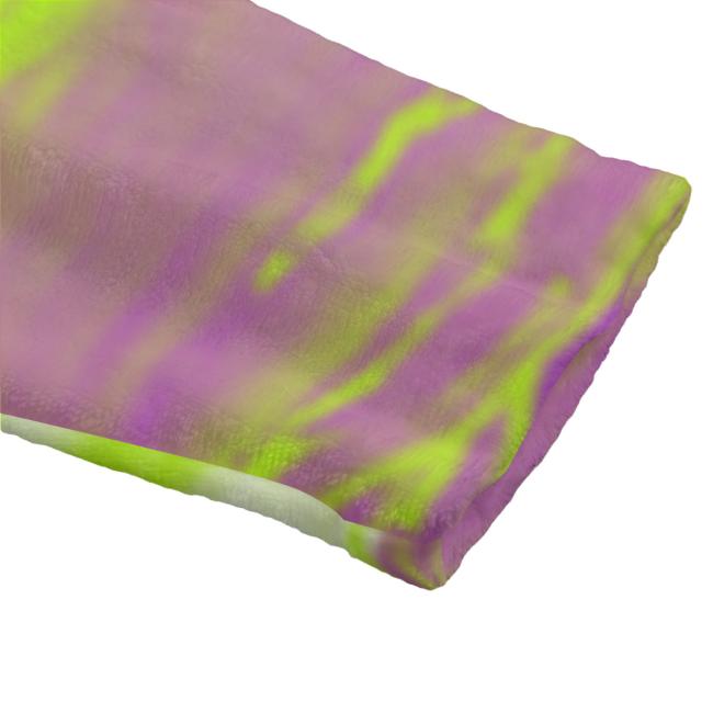 Preview: Bunter Bademantel Giraffe aus Flanell – flauschig & farbenfroh, Größen S–2XL